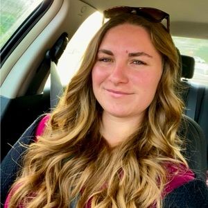 Meet your Posher, Vanessa